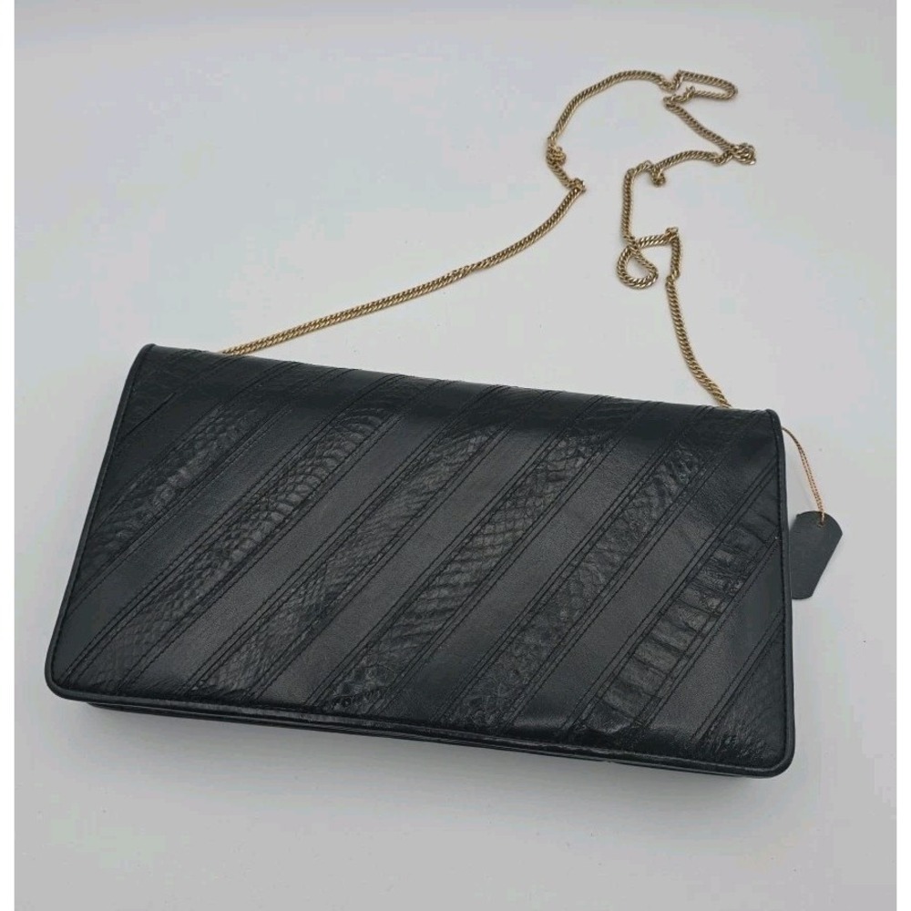 Vintage Embossed Leather Clutch Gold Tone Chain Crossbody Envelope Wallet Black
